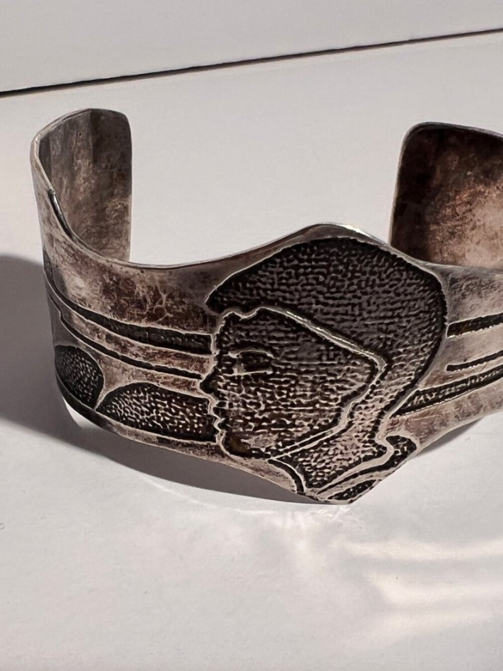 Vintage Studio Artisan Sterling Silver Statement Cuff Bracelet - Profile Portrai - Picture 3 of 12